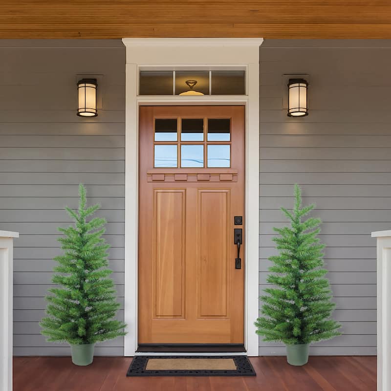 4' Potted Norway Spruce Medium Artificial Christmas Tree - Unlit - 4 Foot