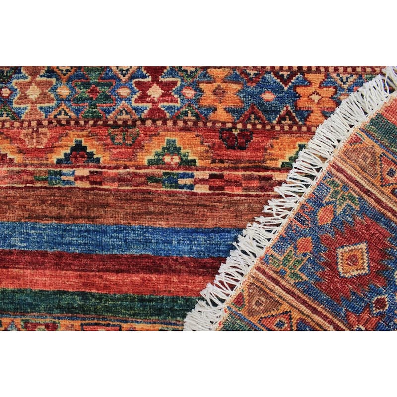 Modern Khurgeen Tawana Red/Blue Hand-knotted Wool Rug - 4'10 x 4'11 - 3'3'' x 3'4''