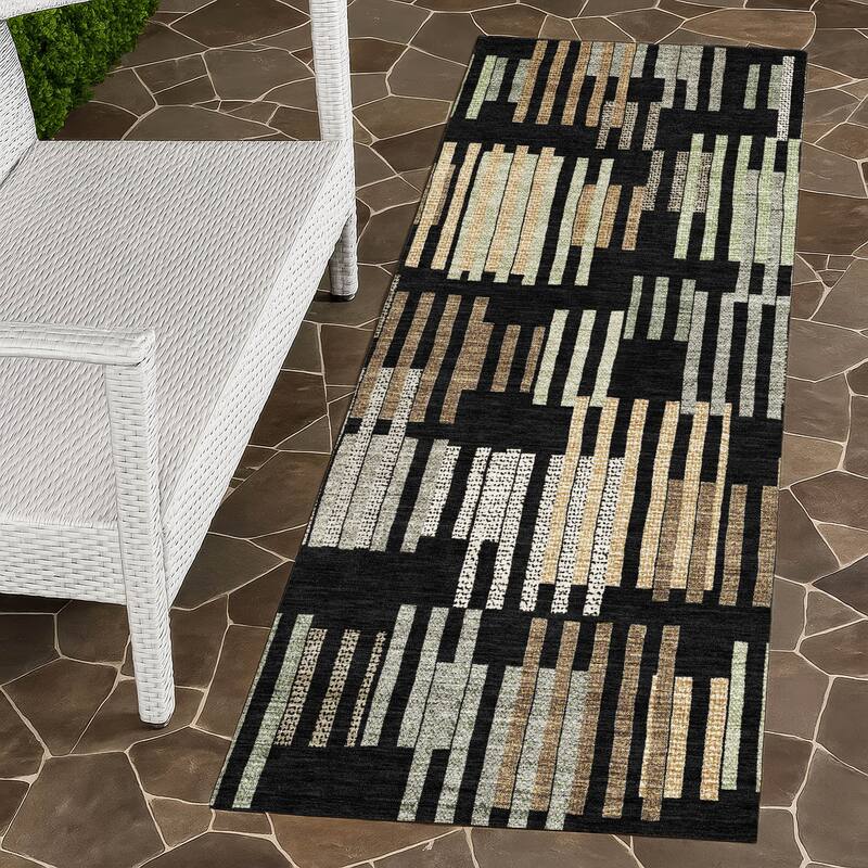 Machine Washable Indoor/ Outdoor Modern Pines Chantille Rug - Black - 2'3" x 7'6"