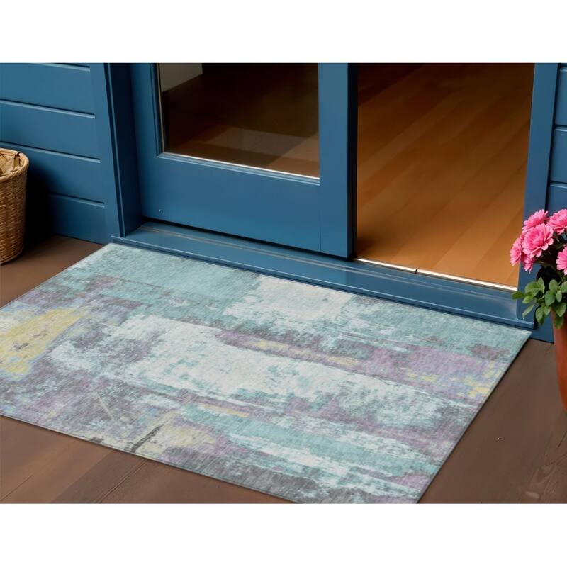 HomeRoots Abstract Transitional Rectangle Outdoor Rug - 3' x 5'
