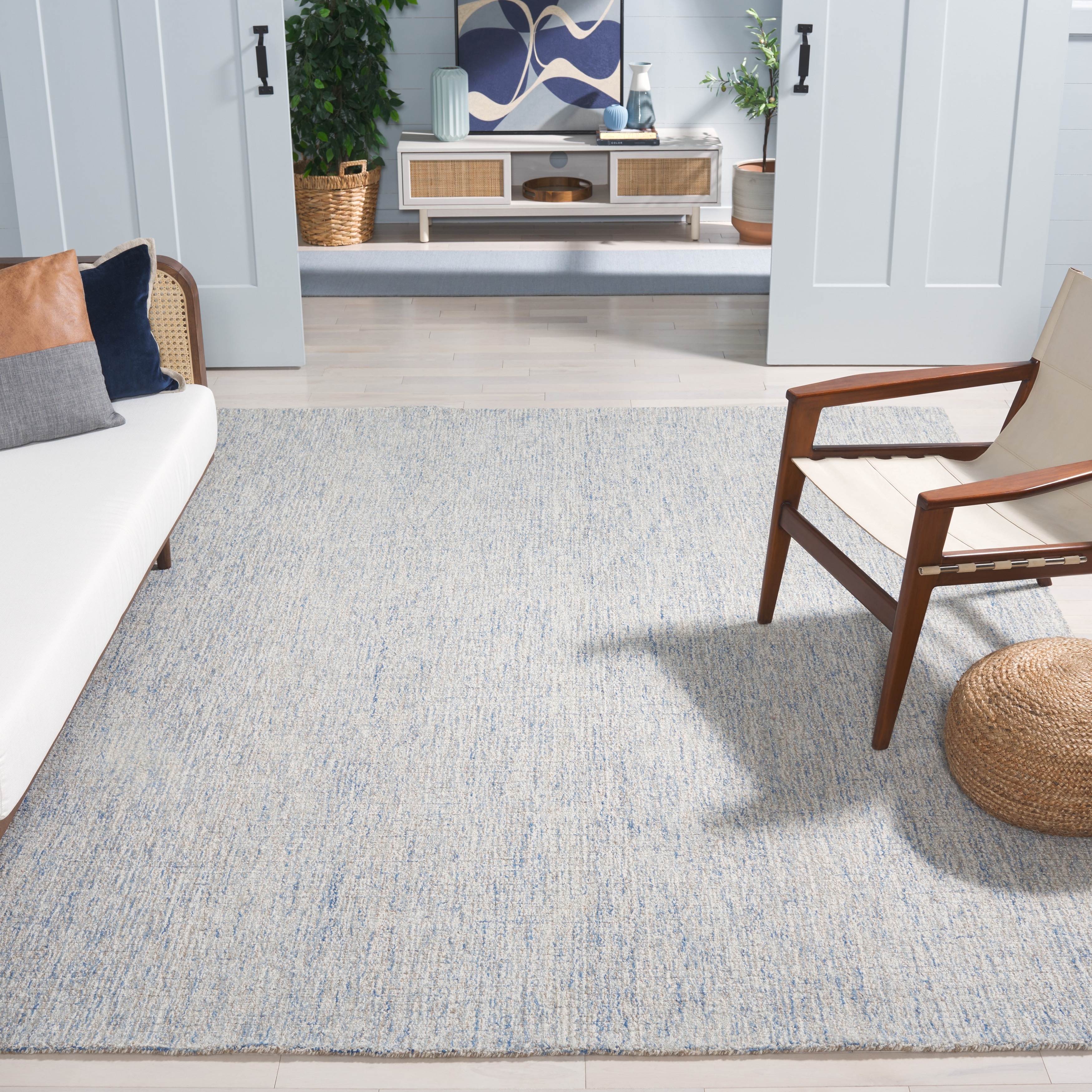 SAFAVIEH Handmade Abstract Asja Modern Wool Rug