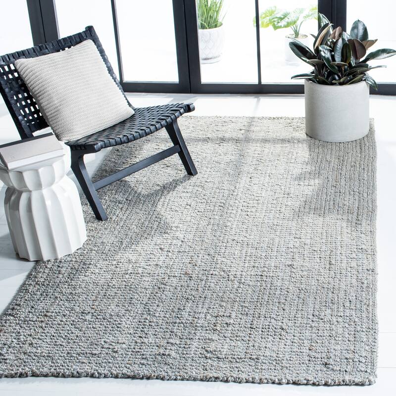 SAFAVIEH Handmade Natural Fiber Bariaa Jute Rug - 6' x 9' - Grey