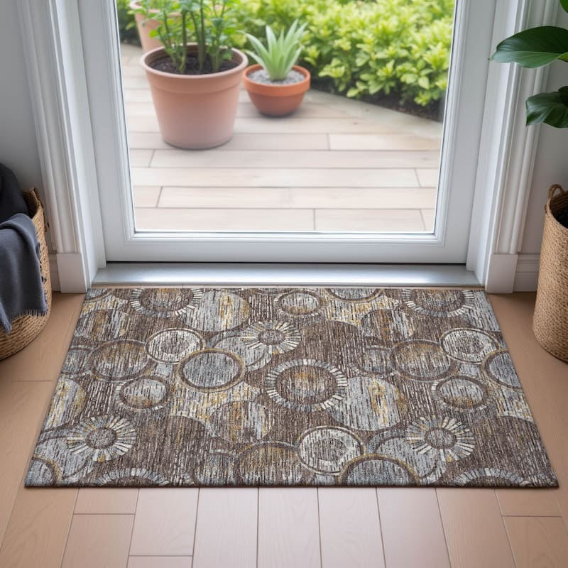 Machine Washable Indoor/Outdoor Contemporary Wheels Chantille Rug