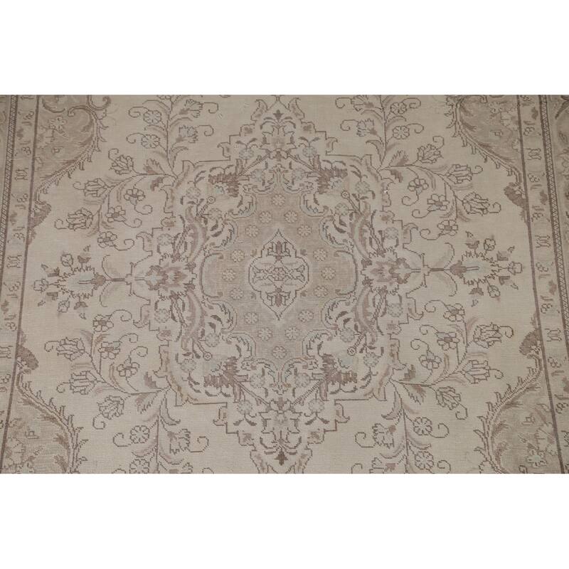 Hand Knotted Oriental 100% Wool Carpet Traditional Medallion Beige & Ivories Tabriz Area Rug - 9' 4'' X 6' 3''