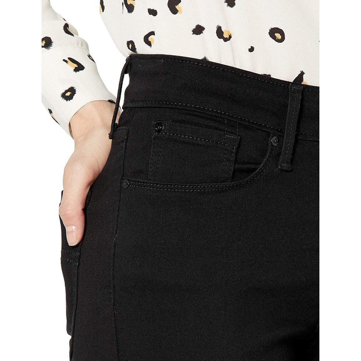 levi strauss modern skinny shorts
