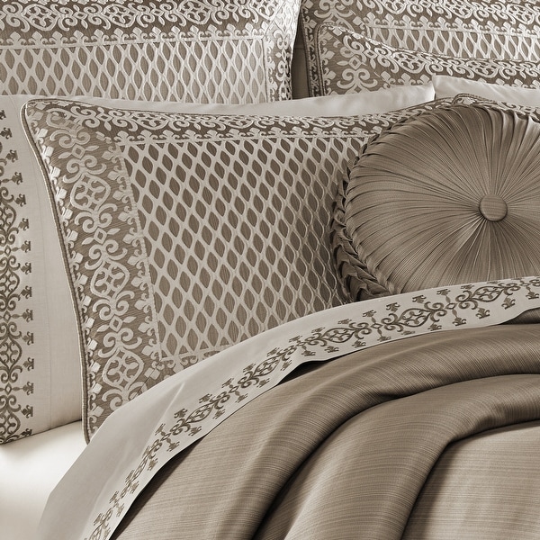 Champagne queen top comforter set