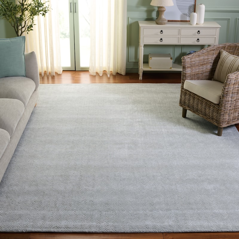 SAFAVIEH Handmade Glamour Ostilia Chevron Viscose Rug
