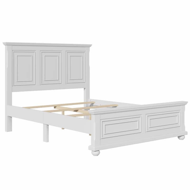 Vintage Pinewood Bed in Traditional Town and Country Style