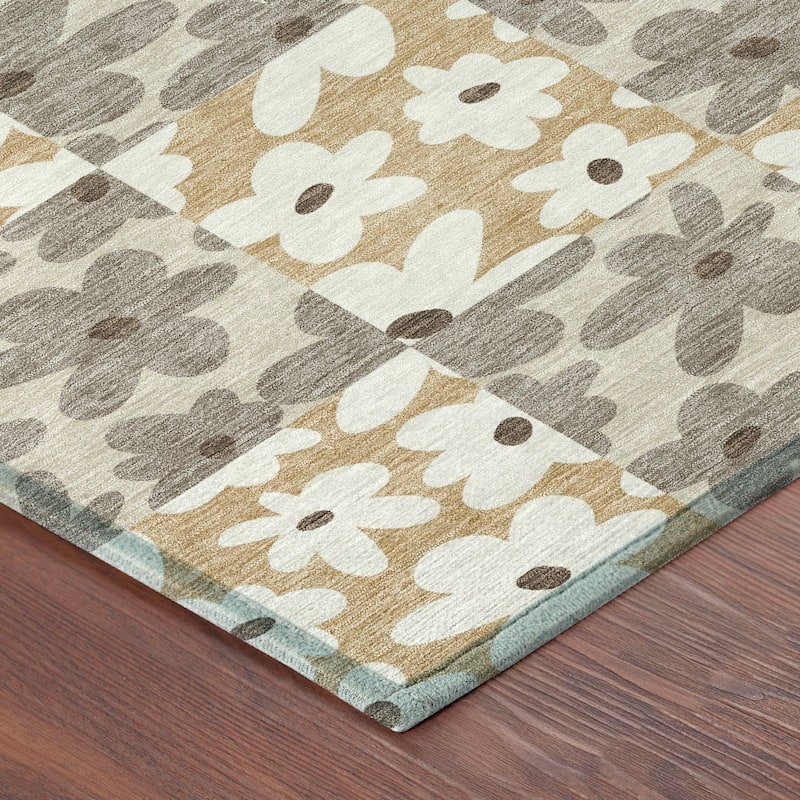 Machine Washable Indoor/ Outdoor Floral Krissy Chantille Rug
