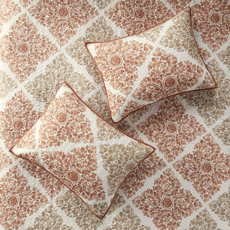 GDF Studio - 6 Piece Printed Reversible Quilt Set with Decorative Pillows