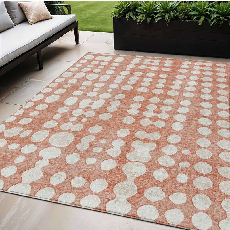 HomeRoots Abstract Transitional Rectangle Outdoor Rug - 5' X 8'