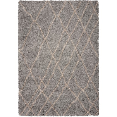 Strick & Bolton Spina Abstract Diamond Plush Area Rug