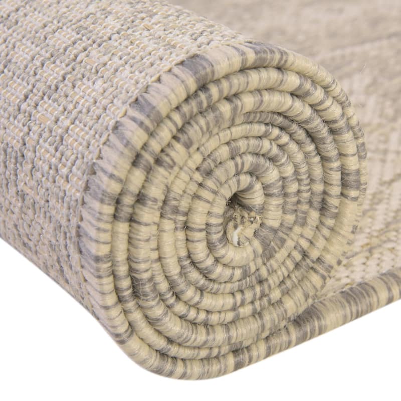 Outdoor Ogooplario Collection Area Rug