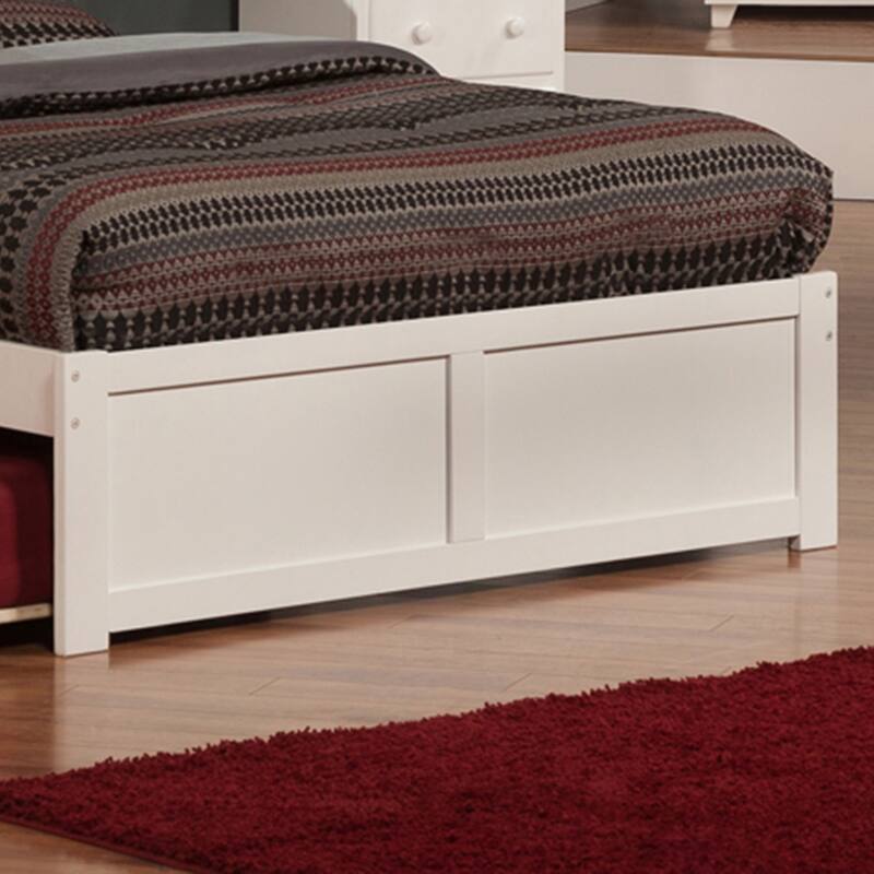 Concord King Platform Bed with Footboard & Twin XL Trundle in White