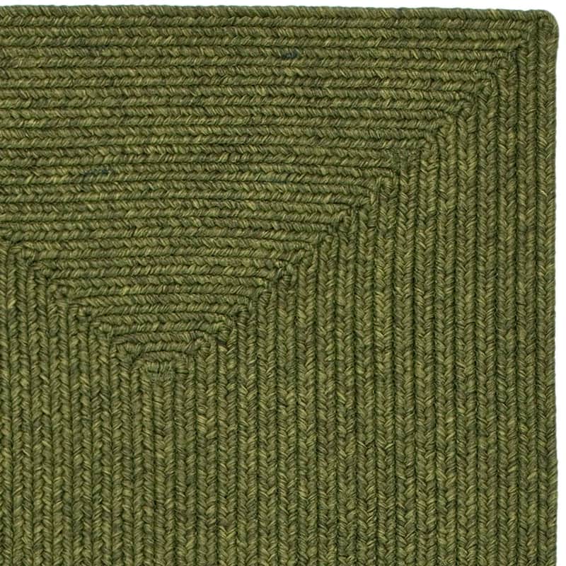 SAFAVIEH Handmade Braided Country Casual Lavada Rug