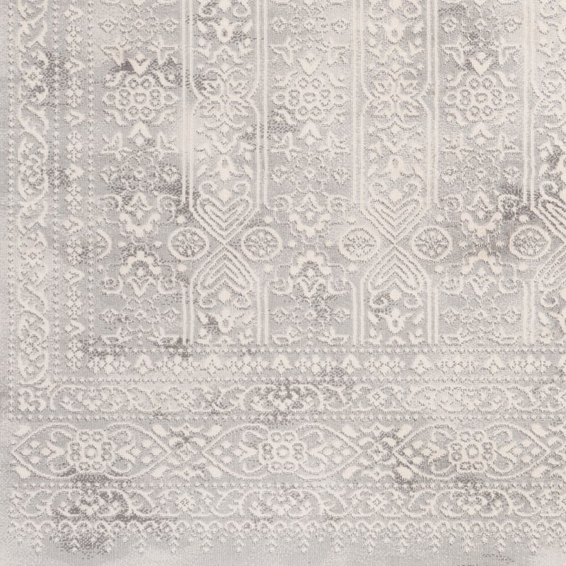 Livabliss Henson Vintage Traditional Area Rug