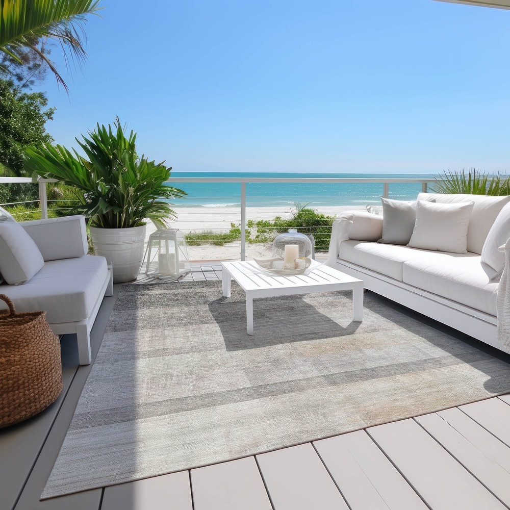 Machine Washable Indoor/ Outdoor Modern Abstract Chantille Rug