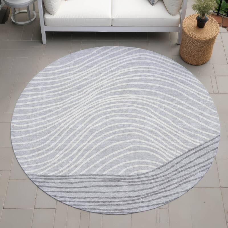 Machine Washable Indoor/ Outdoor Modern Arches Chantille Rug - Gray - 8' x 8'