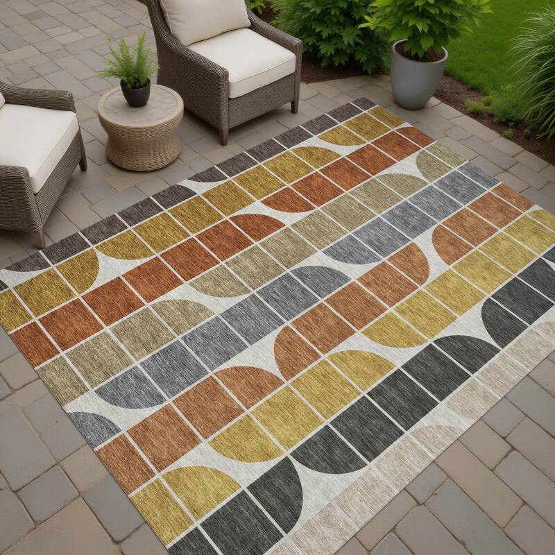 Machine Washable Indoor/ Outdoor Modern Finch Chantille Rug