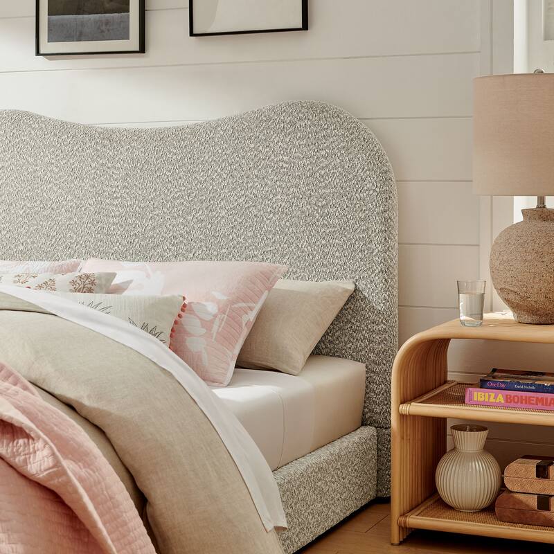 Seluna Boucle Queen Platform Bed