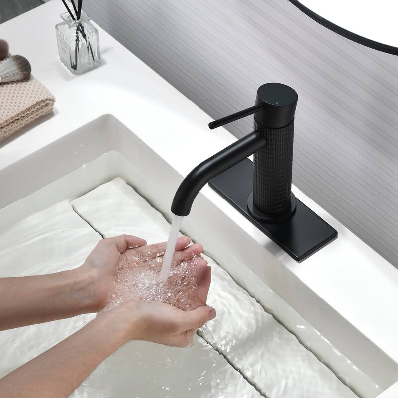 6.4"H Solid Brass Single-handle Bathroom Sink Faucet