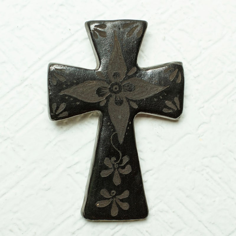 Novica Handmade 'Little Flower Of Luck' Barro Negro Wall Cross