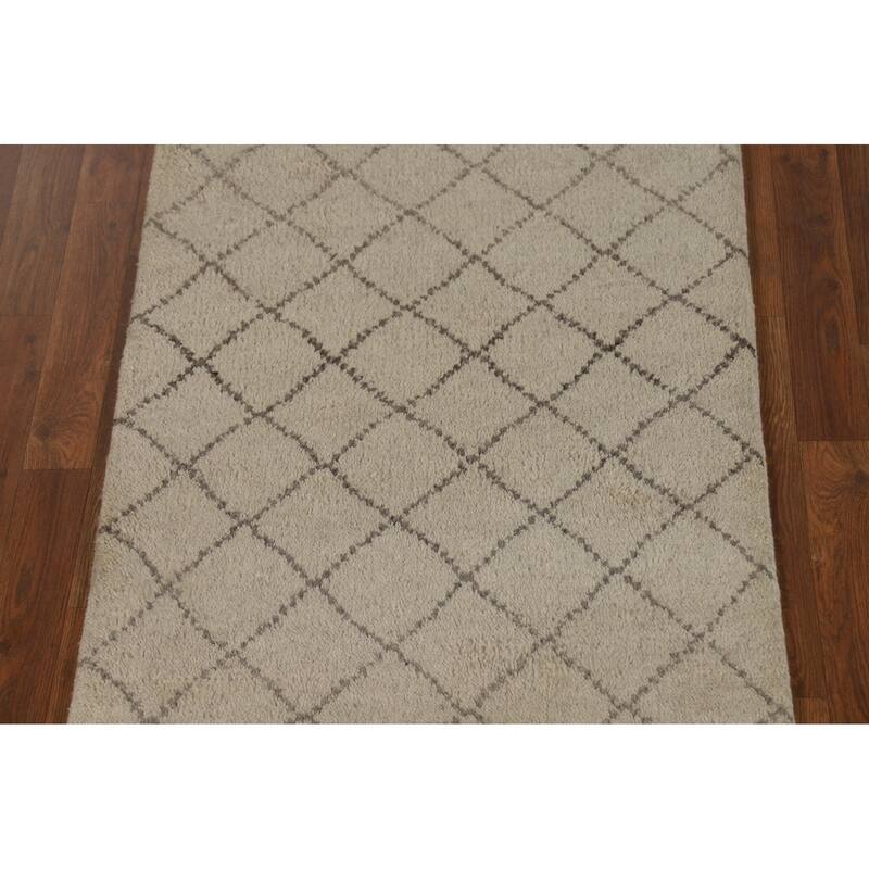 All-Over Trellis Moroccan Oriental Runner Rug Handmade Wool Carpet - 2'6" x 7'11"