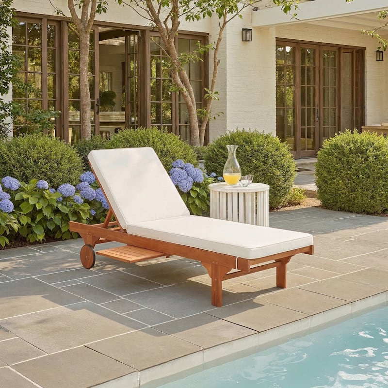 SAFAVIEH Outdoor Aubrie Adjustable Chaise Lounge Chair with Wheel. - Natural.