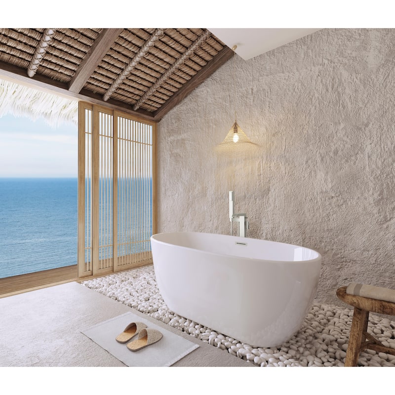 Adler Soaking Bathtub in Glossy White