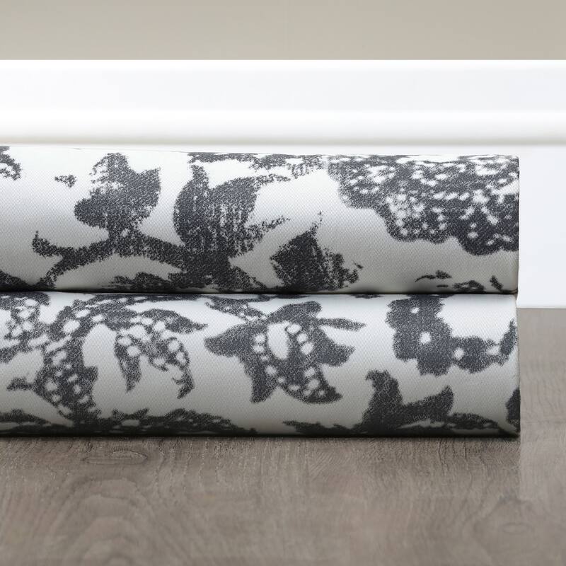 Exclusive Fabrics Edina Washed Classic Paisley Printed Cotton Curtain Panel
