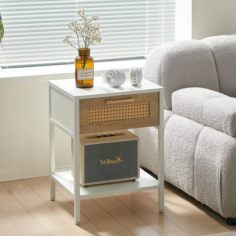 Modern nightstand with drawer - White