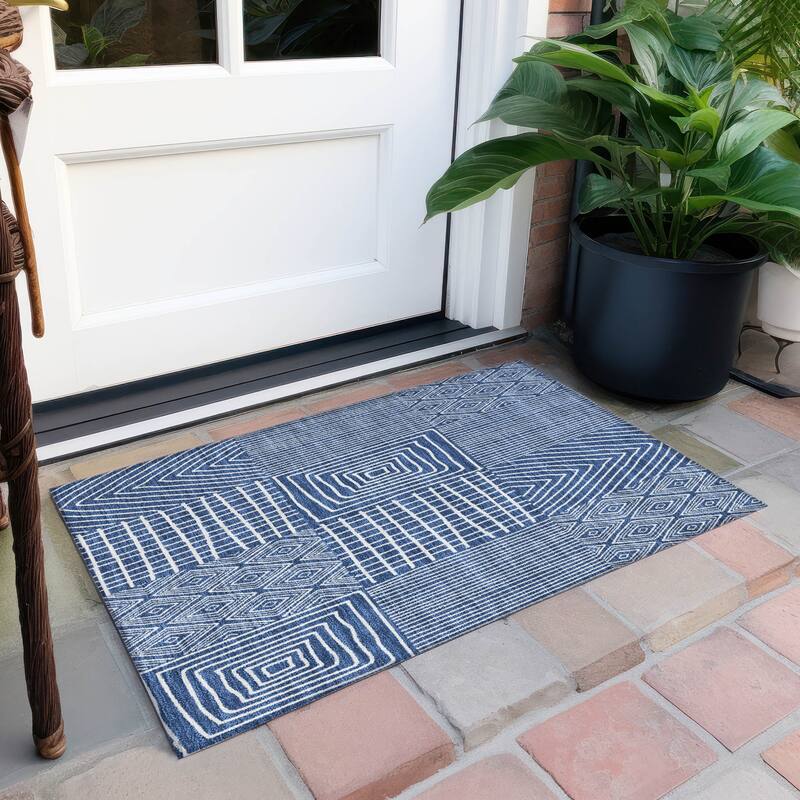Machine Washable Indoor/ Outdoor Geo Patchwork Chantille Rug