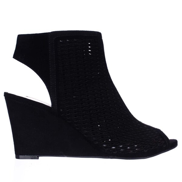 black wedge shooties