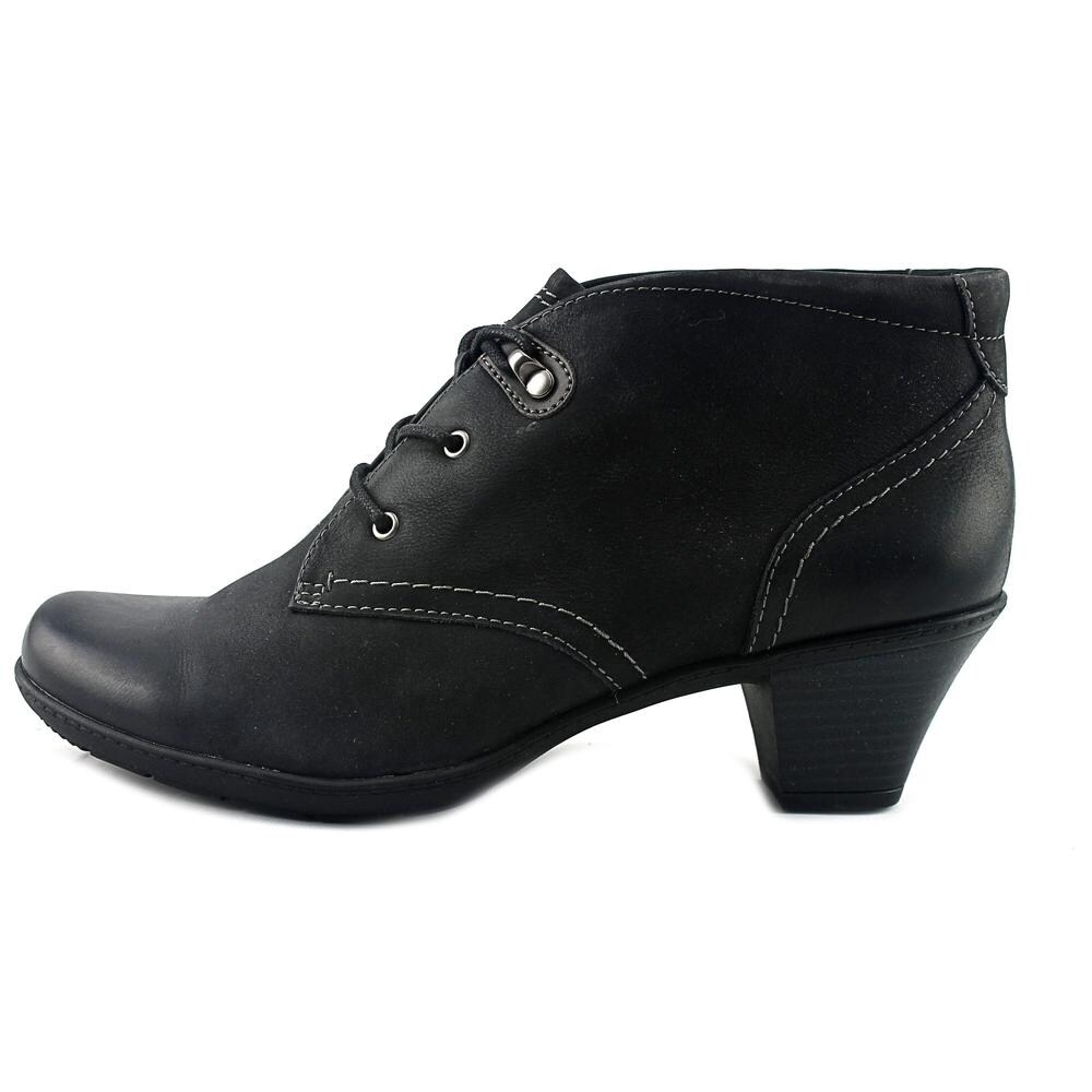 earth origins leather ankle boots with buckle