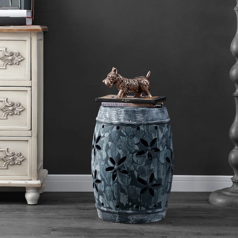 SAFAVIEH Delphia Floral Concrete Indoor/Outdoor Antique Grey Garden Stool - Antique/Grey