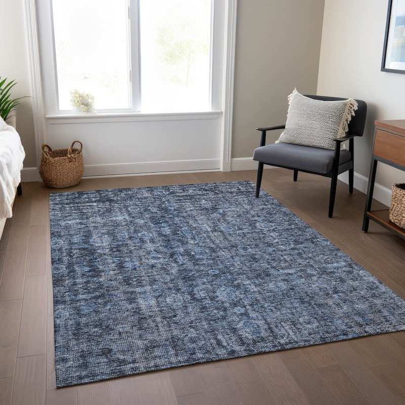 Machine Washable Indoor/ Outdoor Vintage Traditional Chantille Rug