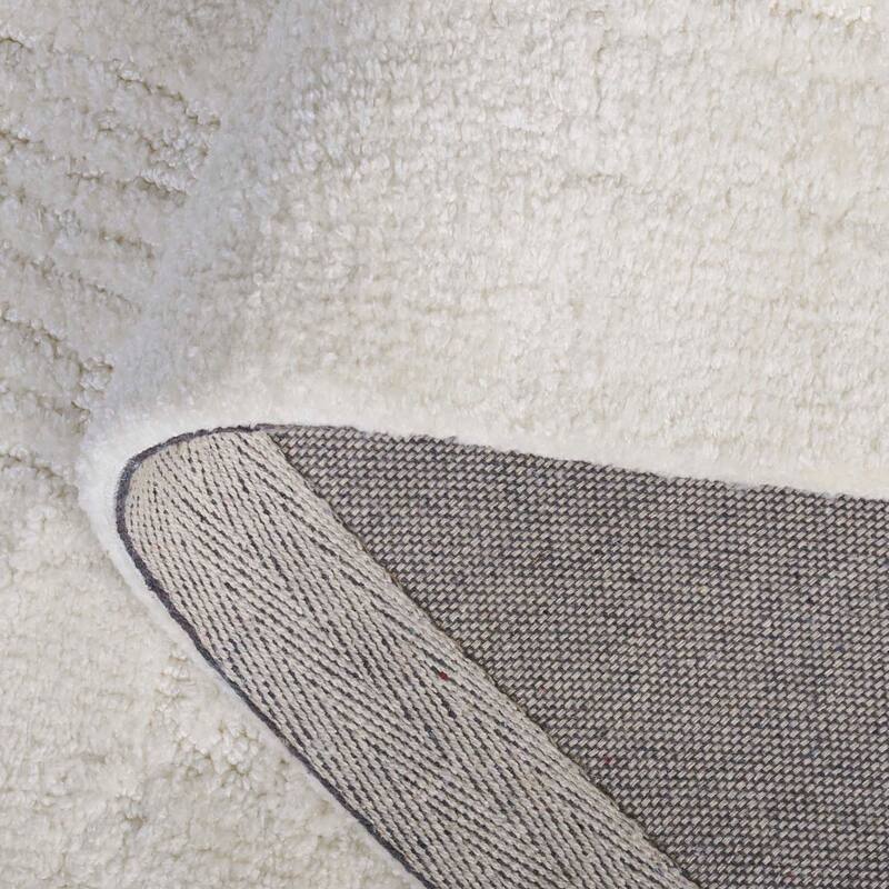 SAFAVIEH Audrey Efka Modern & Contemporary Rug