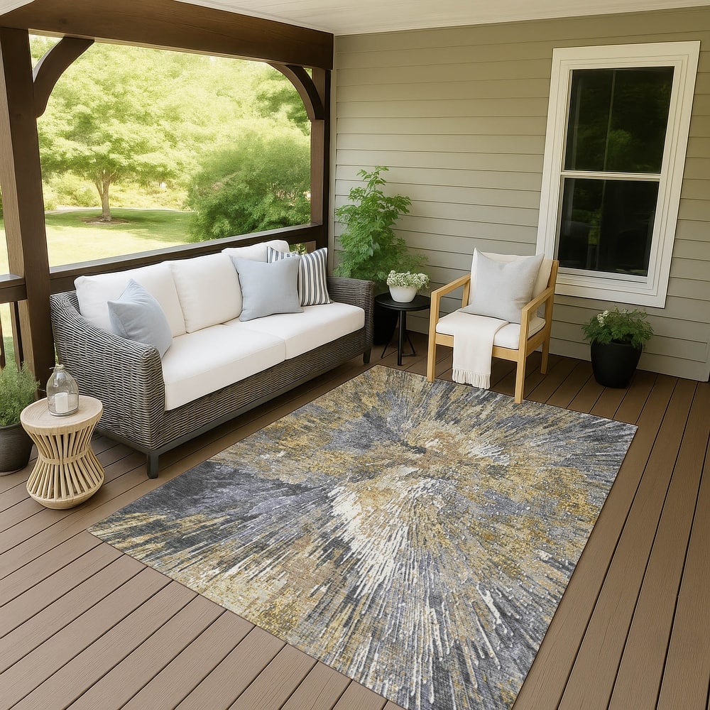 Machine Washable Indoor/ Outdoor Abstract Burst Chantille Rug
