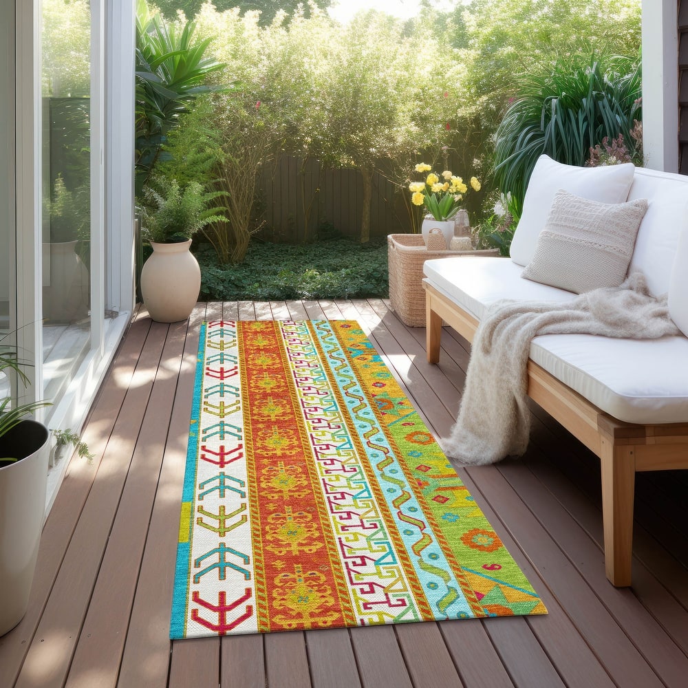 Machine Washable Indoor/ Outdoor Boho Tribal Chantille Rug