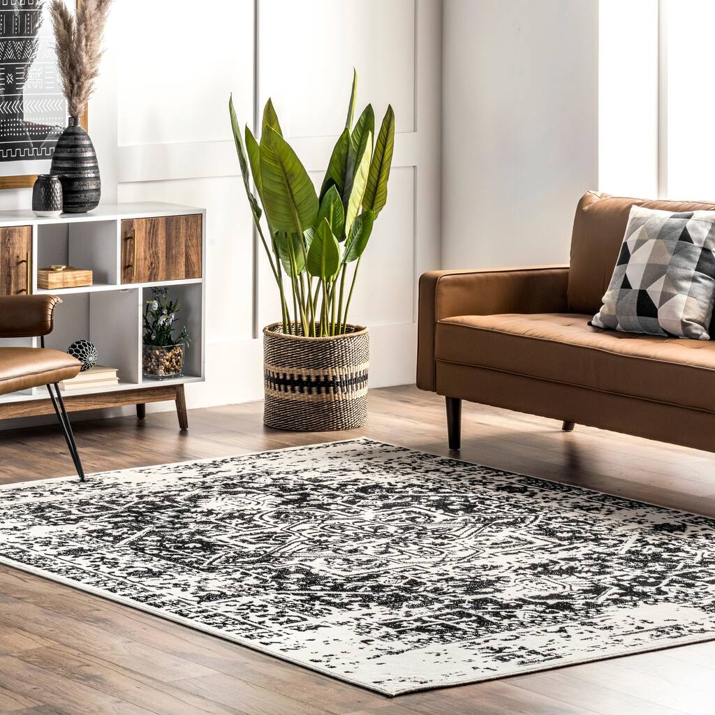 Nuloom Jordana Vintage Distressed Medallion Area Rug