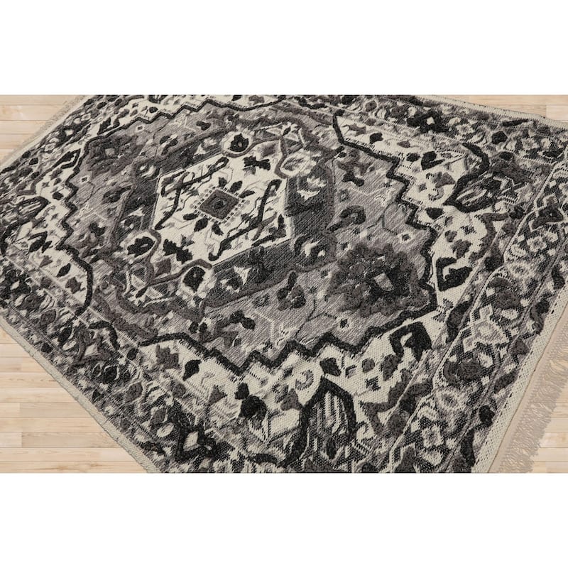 LoomBloom White Traditional Kilim Wool Hand Woven Oriental Area Rug - 5' 3'' x 7' 7''