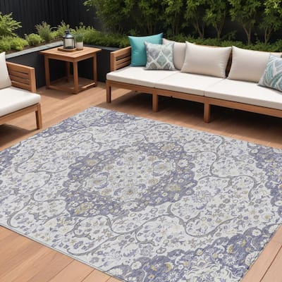 HomeRoots Medallion Traditional Rectangle Outdoor Rug