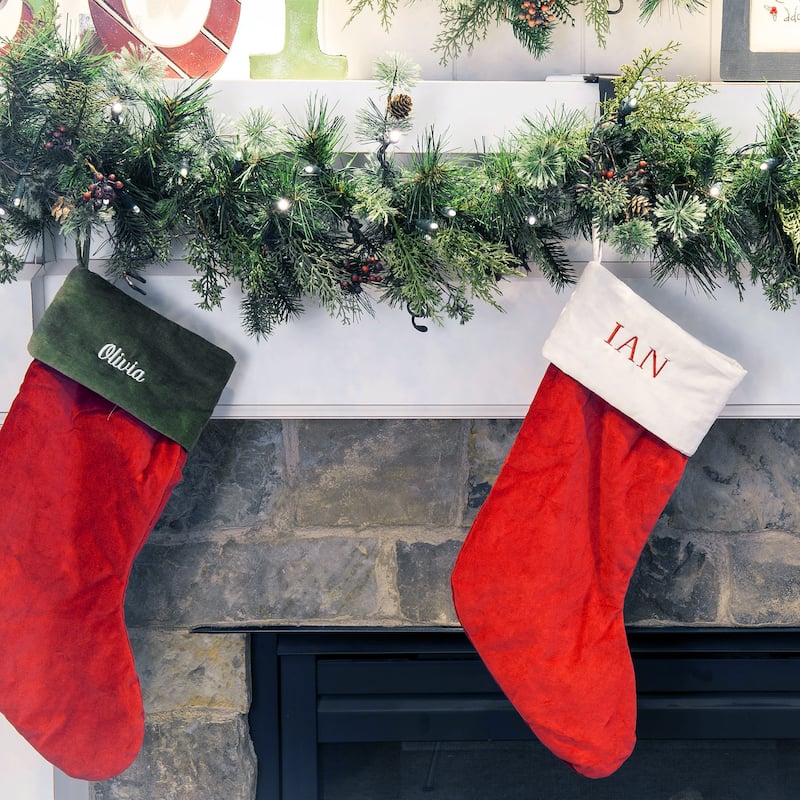 Garland and christmas stocking holder for mantle (3-Pack) (White)
