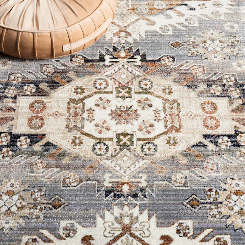 SAFAVIEH Vintage Persian Cecilia Rug