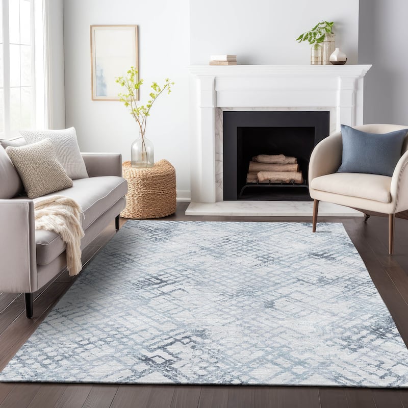 Machine Washable Indoor/ Outdoor Chantille Distressed Trellis Rug