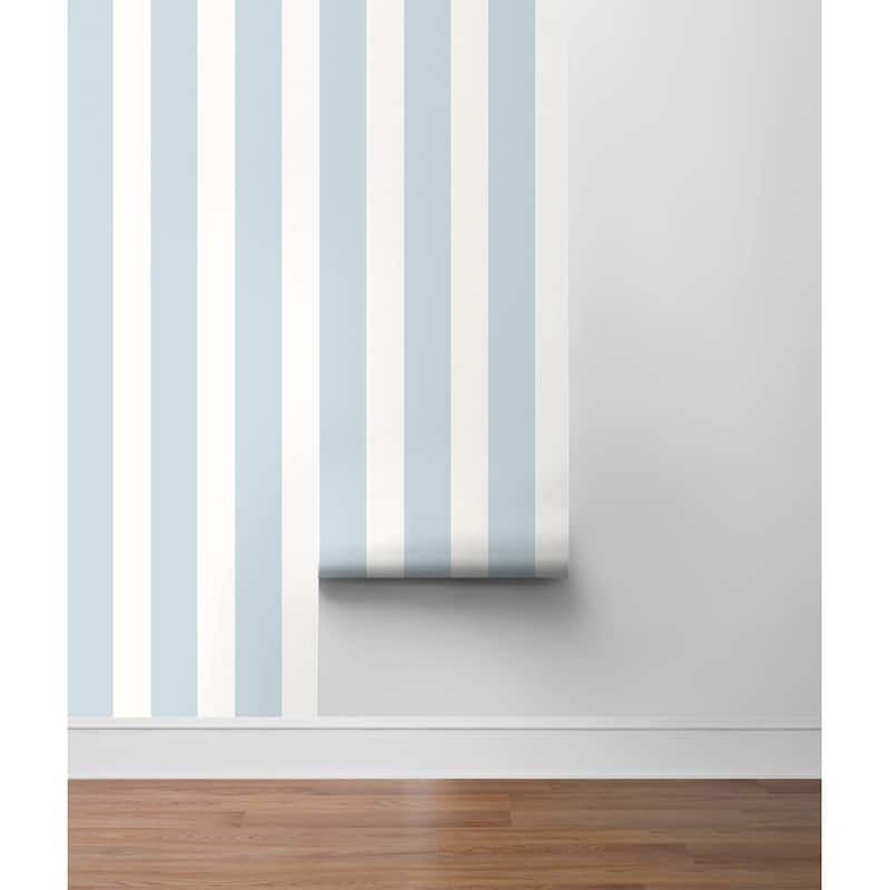 Luxe Haven Designer Stripe Peel and Stick Wallpaper