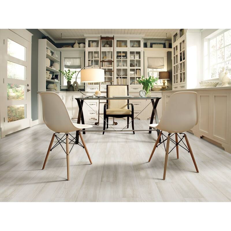 Shaw Valentino - 8" x 32" Rectangle Floor and Wall Tile - Wood Visual