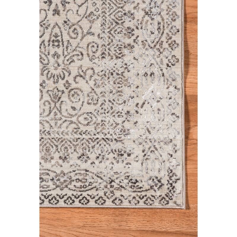 Savannah Loren Gray/Off-White Polyester Area Rug