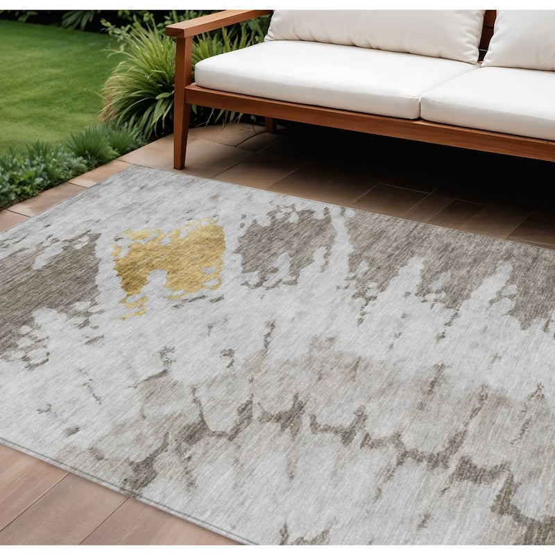 HomeRoots Abstract Transitional Rectangle Outdoor Rug - 9' X 12'