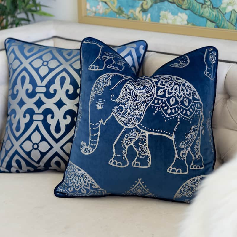 Yara Velvet with Applique 20" Square Decorative Throw Pillow 2PK